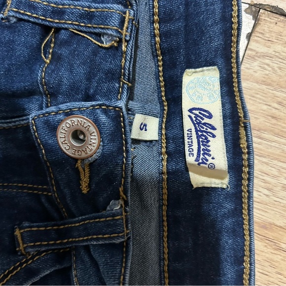 California Blue Denim Women's Shorts size small - Picture 5 of 5